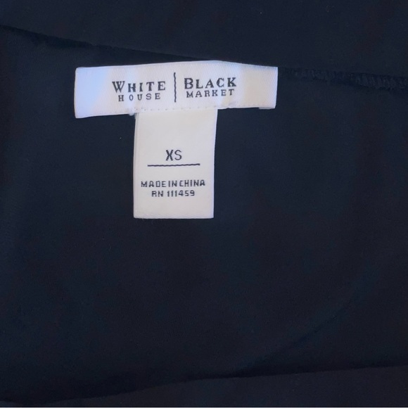 WHBM. Classic Black Skirt. Sz: XS. Stretchy. Figure flattering & forgiving 💕 - Picture 7 of 12